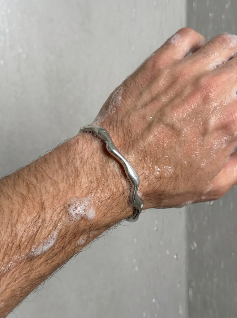 WELLEN-ARMREIF SILBER
