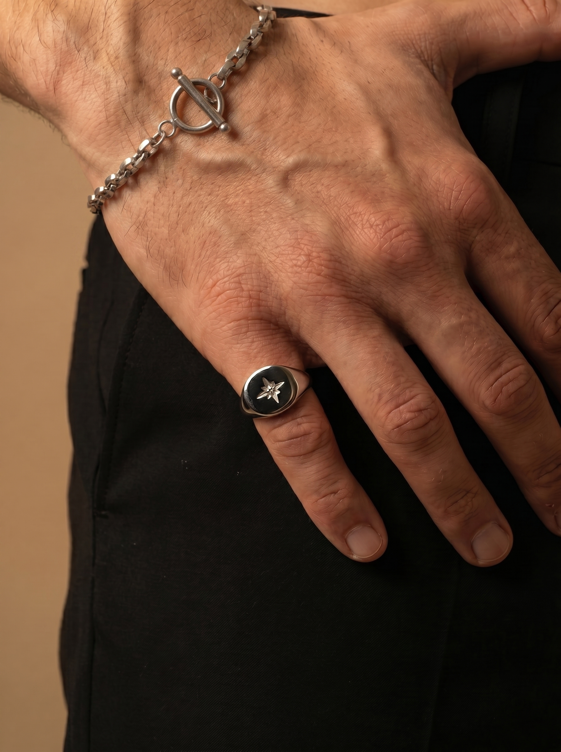 TOGGLE-ARMBAND SILBER