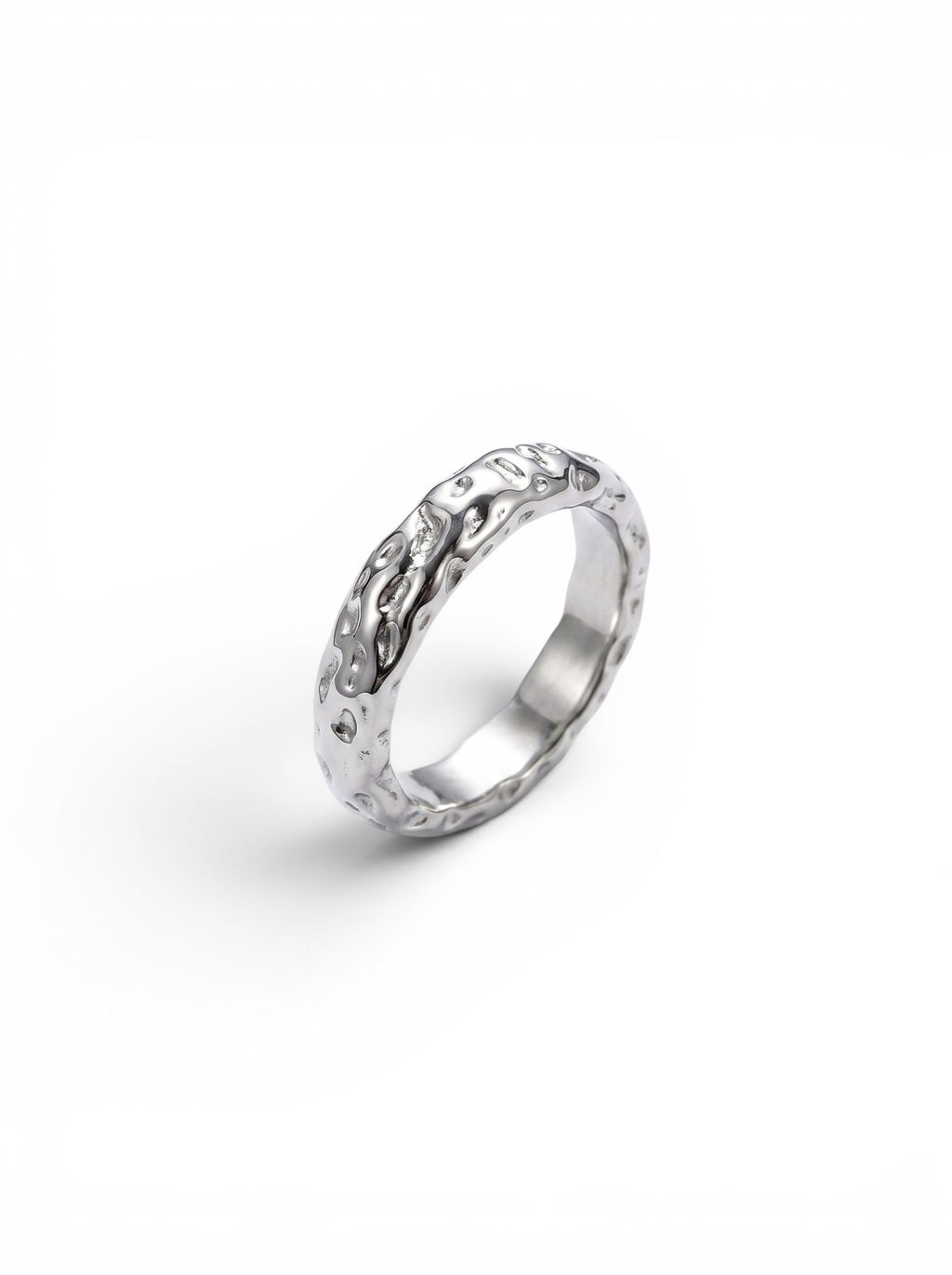 GEHÄMMERTER RING SILBER