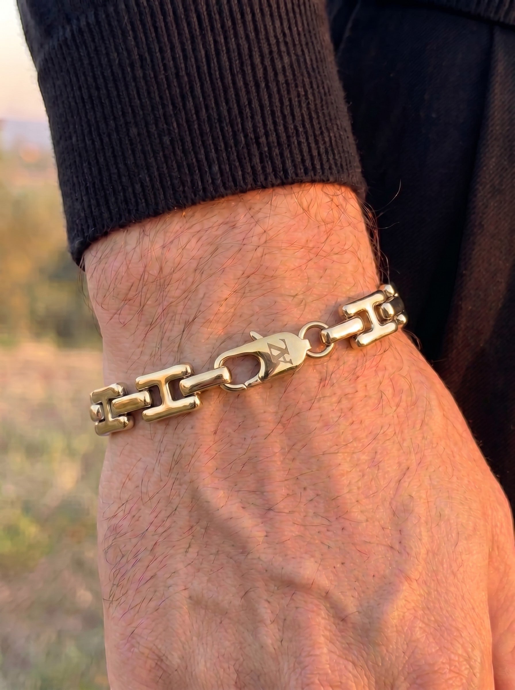 BOLD ARMBAND GOLD